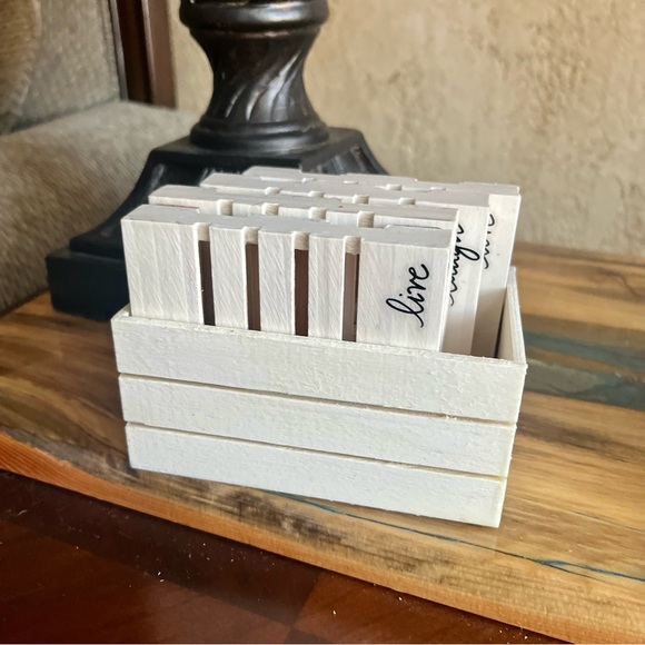 Mini Pallet & Crate Coaster Set Live Laugh Love White wash. 4 Coasters w/crate - Picture 2 of 5